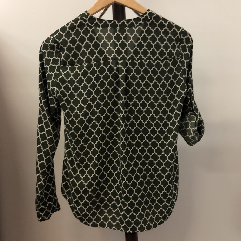 Express Green With White Pattern Long Sleeve Blou… - image 7